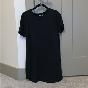 Black T-shirt/Shift Dress